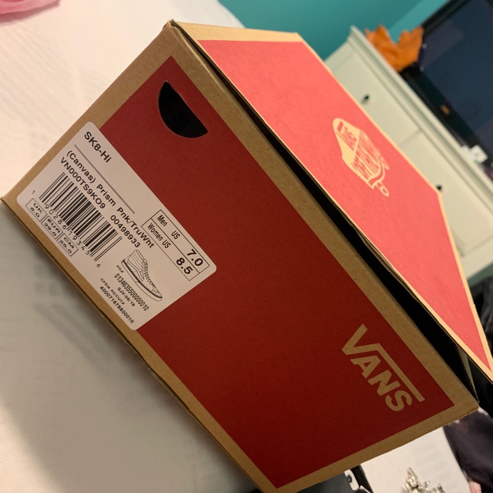 Size 8.5 Pink vans